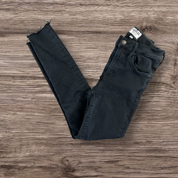 AGOLDE Sophie High Rise Skinny Ruthless Black Distressed Jeans Sz: 25 - Picture 3 of 12